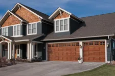 Carriage Garage Doors: 4 Reasons to Invest