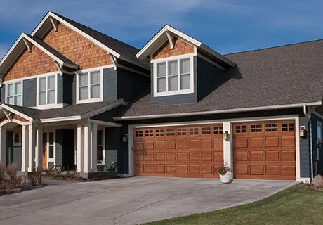 Carriage Garage Doors: 4 Reasons to Invest