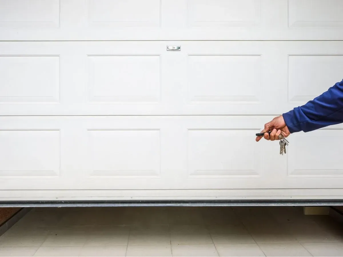 Choosing the Best Abbotsford Garage Door Repair Company