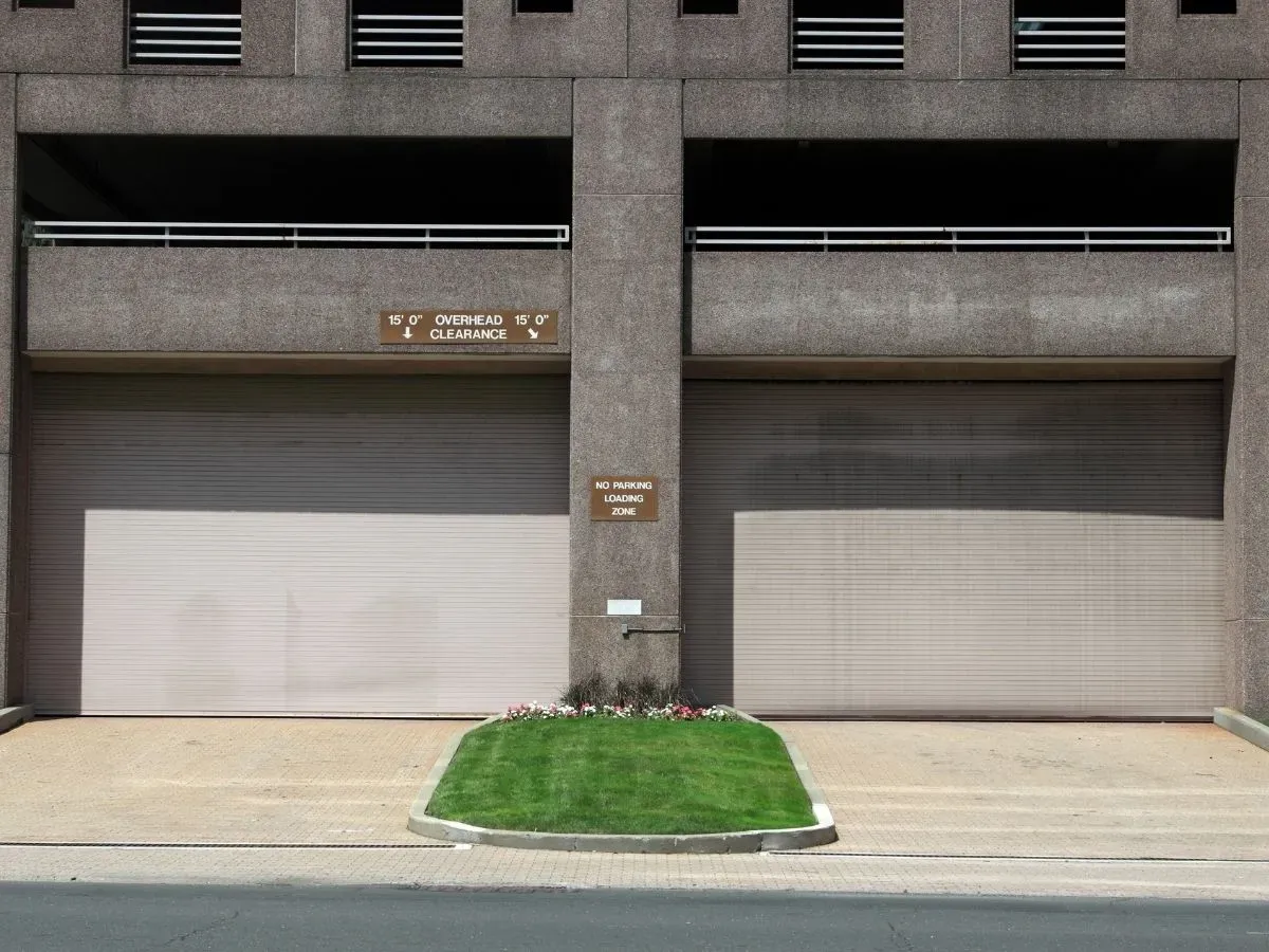 Commercial Garage Door Safety Regulations You Should Know