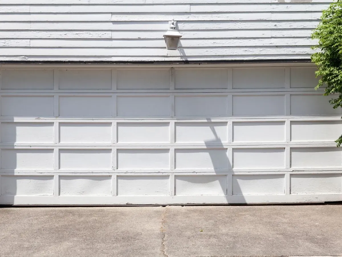 The Best Commercial Garage Door Options for Warehouses